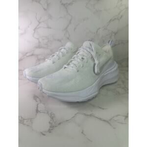 Nike Wmns ZoomX Invincible Run FK 3 White Photon Dust DR2660 103 Women's Sz 9.5